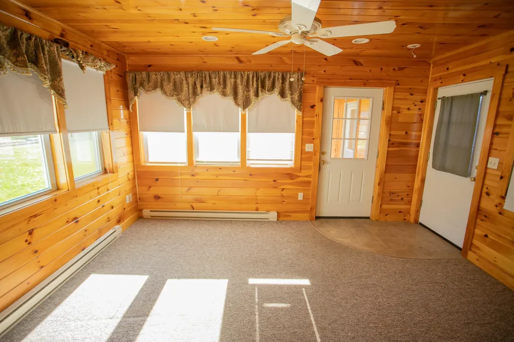 25 Sunbury Avenue Bangor ME 04401