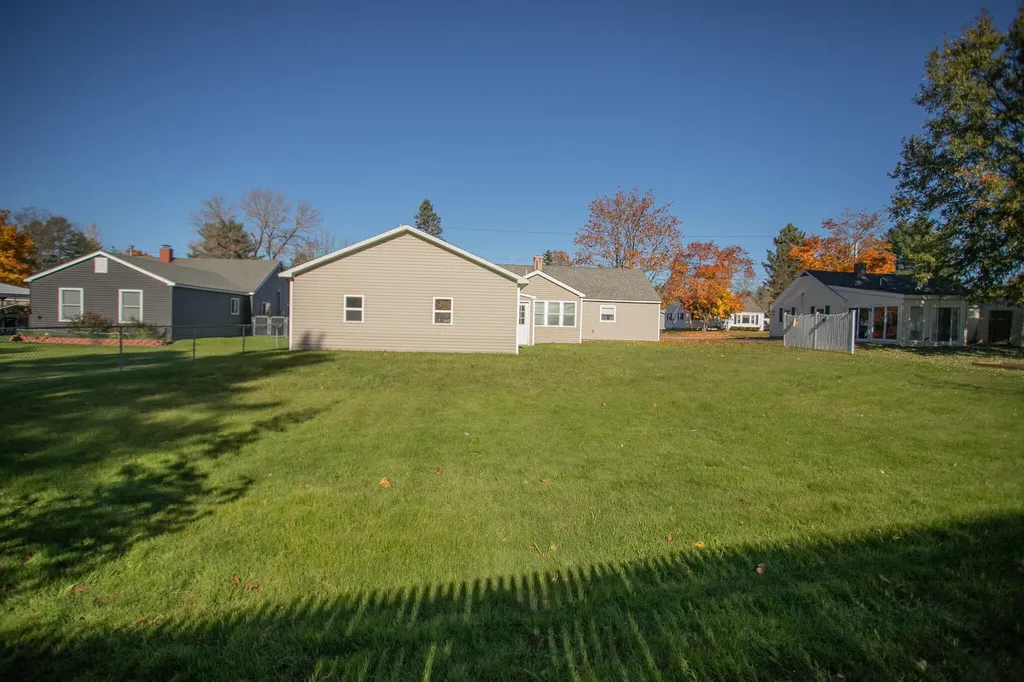 25 Sunbury Avenue Bangor ME 04401