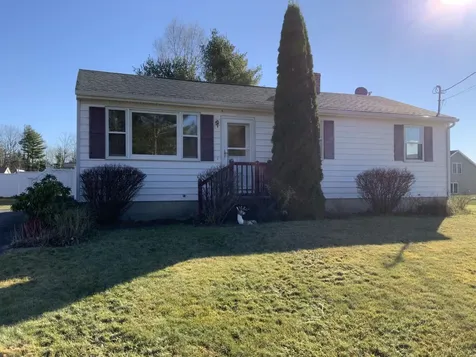 77 Windy Street Augusta ME 04330