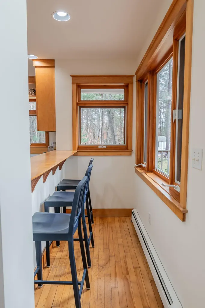 24 Shingle Way Portland ME 04103