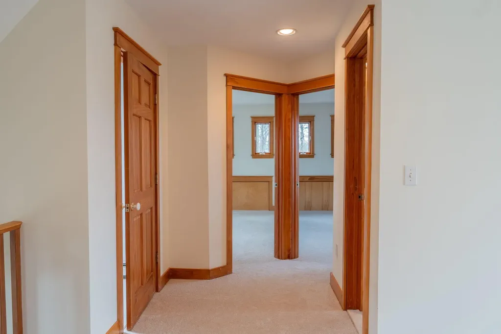 24 Shingle Way Portland ME 04103