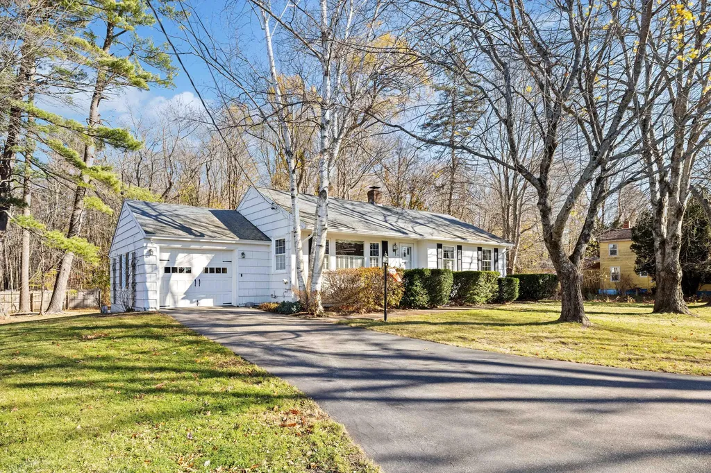 216 Ferry Road Saco ME 04072