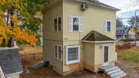 131 Limerock Street Rockland ME 04841