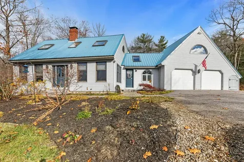 4 Westview Drive Raymond ME 04071
