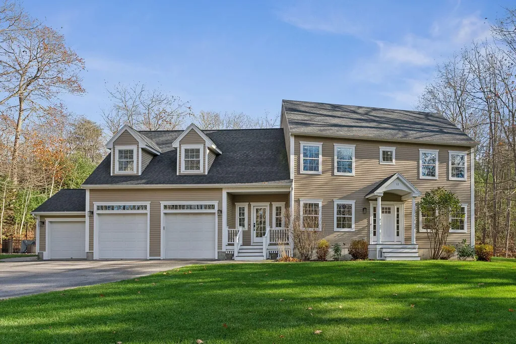 12 Harbor Ridge Road Freeport ME 04032