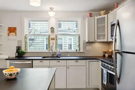 39 Lawn Avenue Portland ME 04103