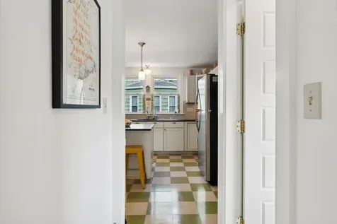 39 Lawn Avenue Portland ME 04103