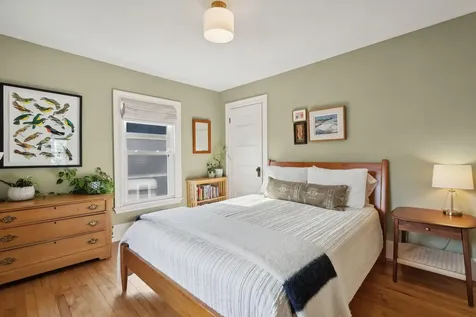 39 Lawn Avenue Portland ME 04103