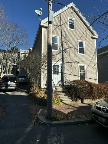 19 Munjoy Street Portland ME 04101