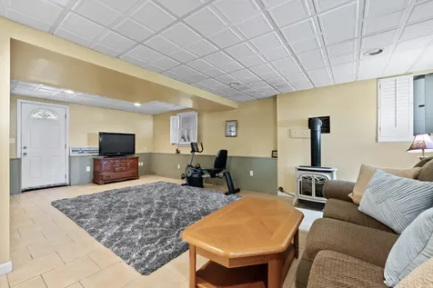 87 Airport Drive York ME 03909