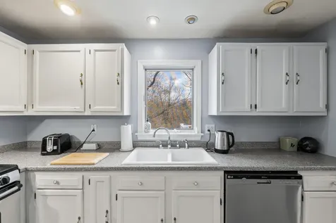 87 Airport Drive York ME 03909