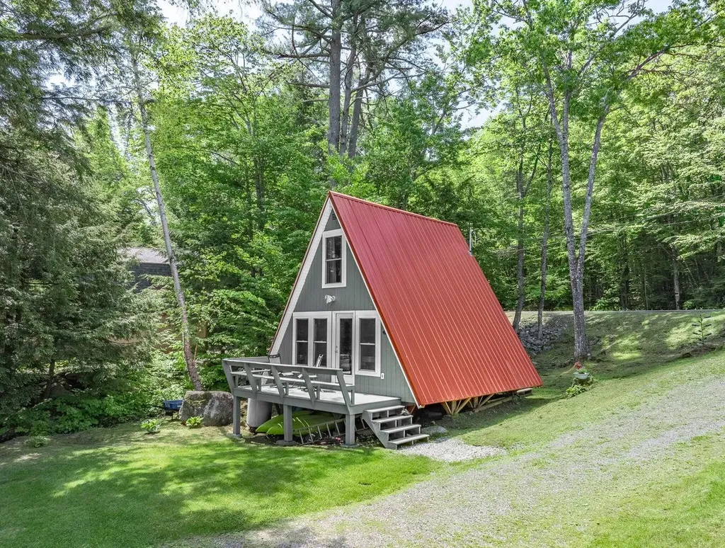 375 Great Moose Drive Hartland ME 04943