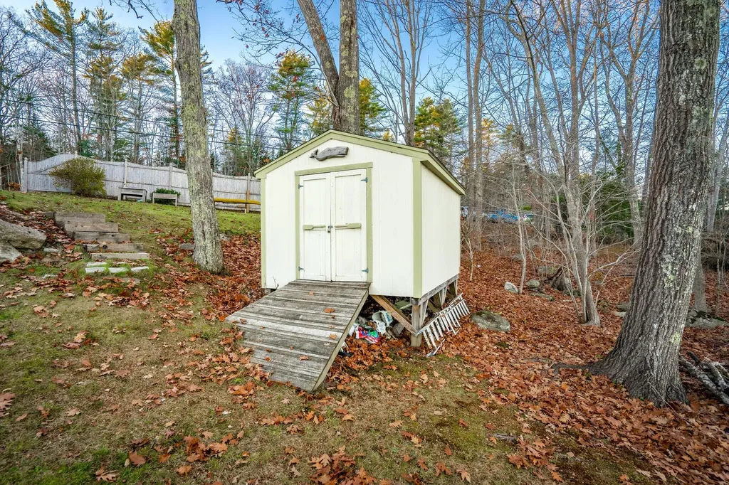 245 Mills Road Newcastle ME 04553