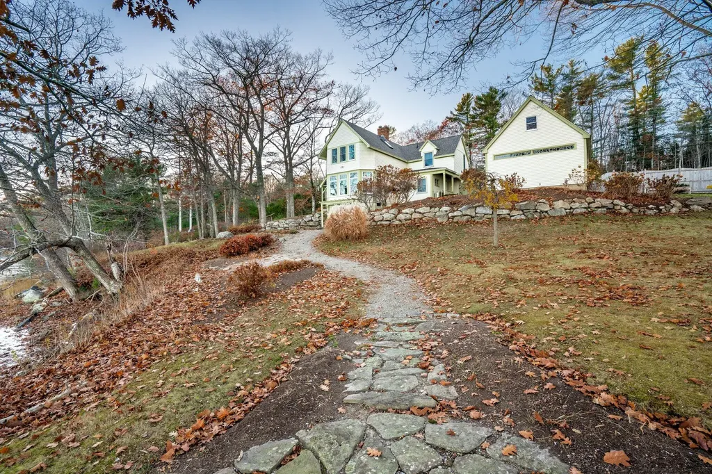 245 Mills Road Newcastle ME 04553