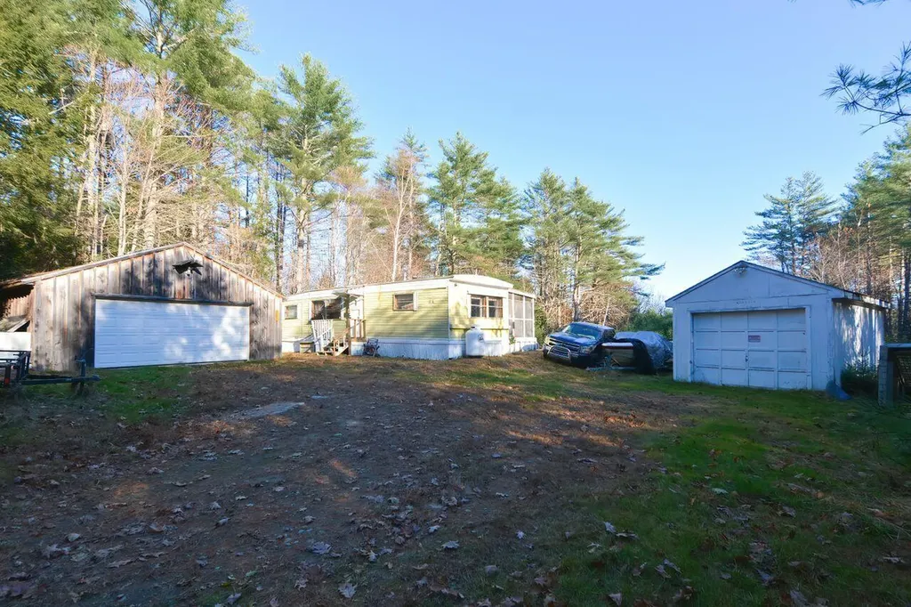 101 Five Seasons Road Mount Vernon ME 04352