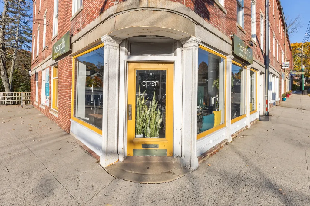 52 & 2-4 Main & State Streets Ellsworth ME 04605
