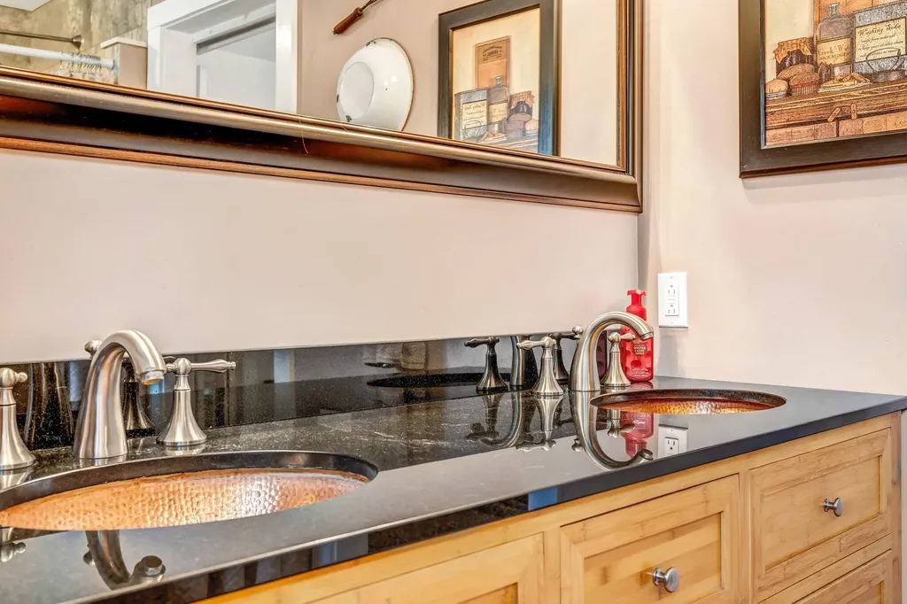 381 Great Moose Drive Hartland ME 04943