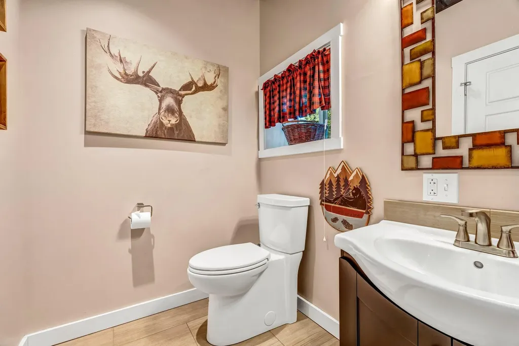 381 Great Moose Drive Hartland ME 04943