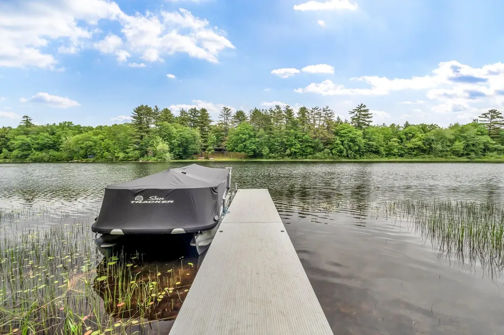 381 Great Moose Drive Hartland ME 04943