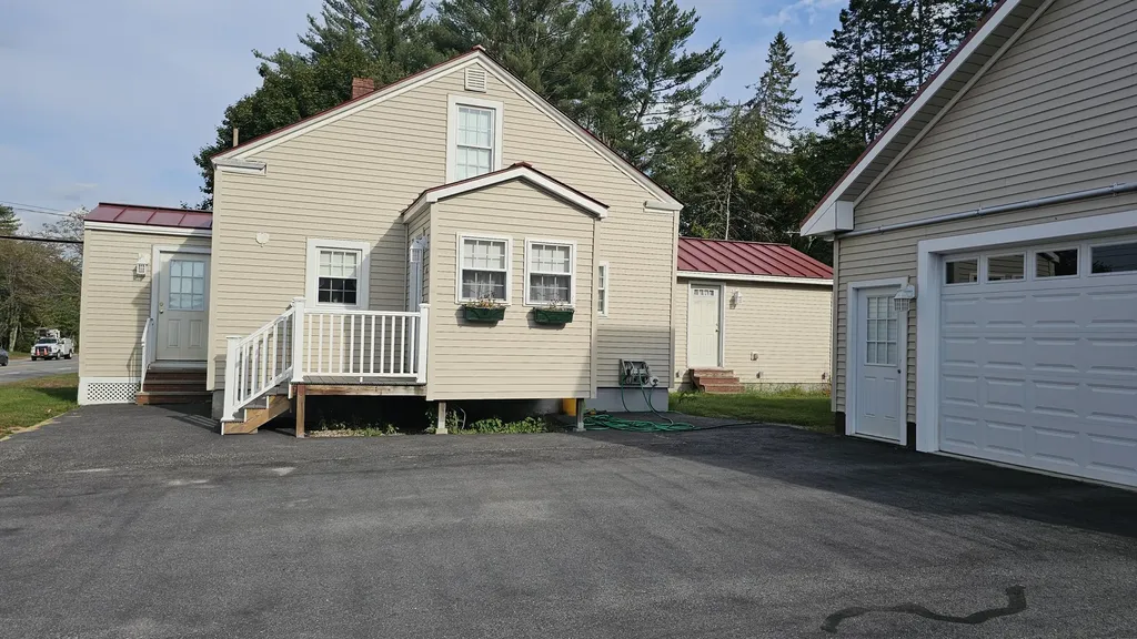 880 Minot Avenue Auburn ME 04210