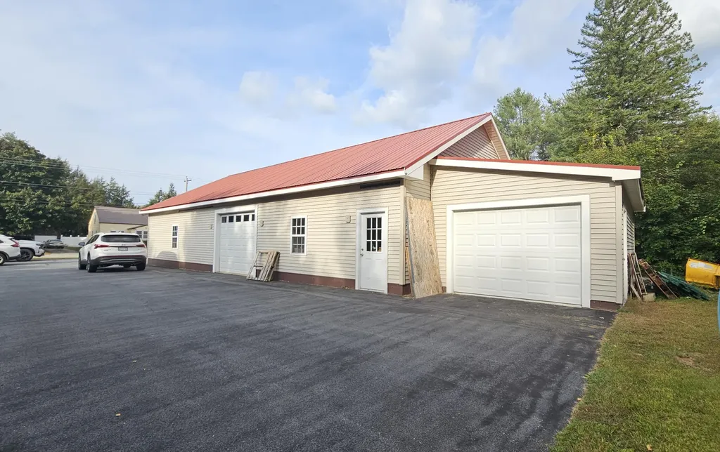 880 Minot Avenue Auburn ME 04210