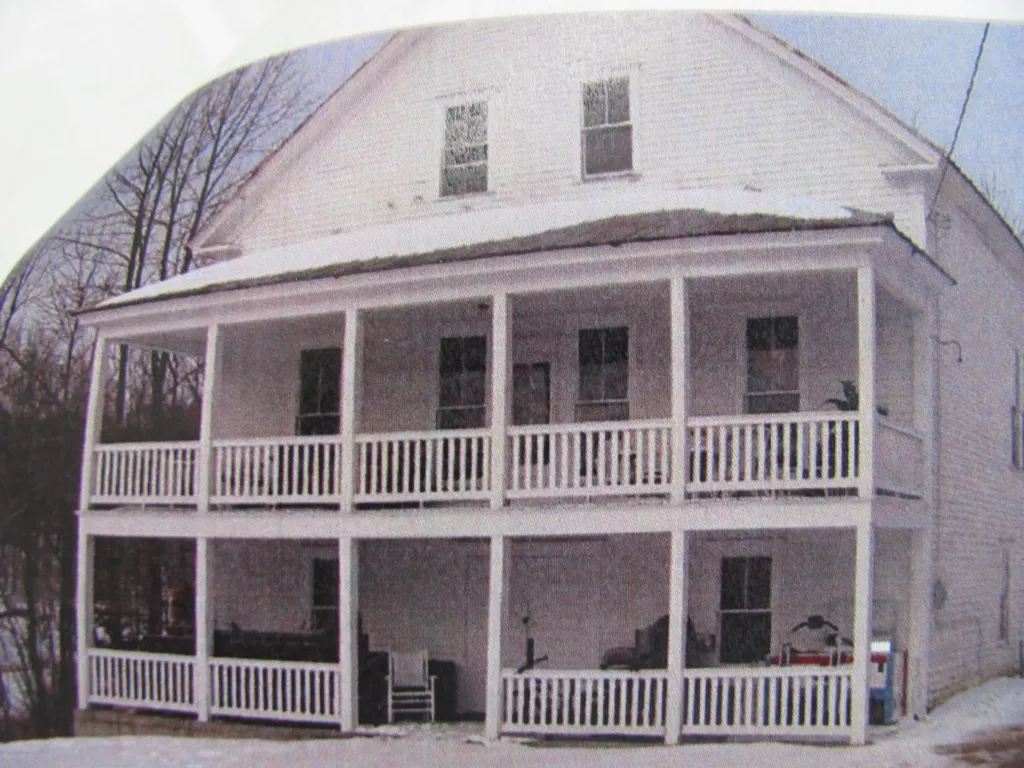 15 Front Street Sumner ME 04292