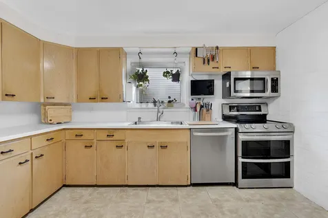 178 Webber Avenue Lewiston ME 04240