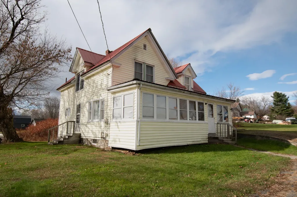 12 Railroad Avenue Milo ME 04463