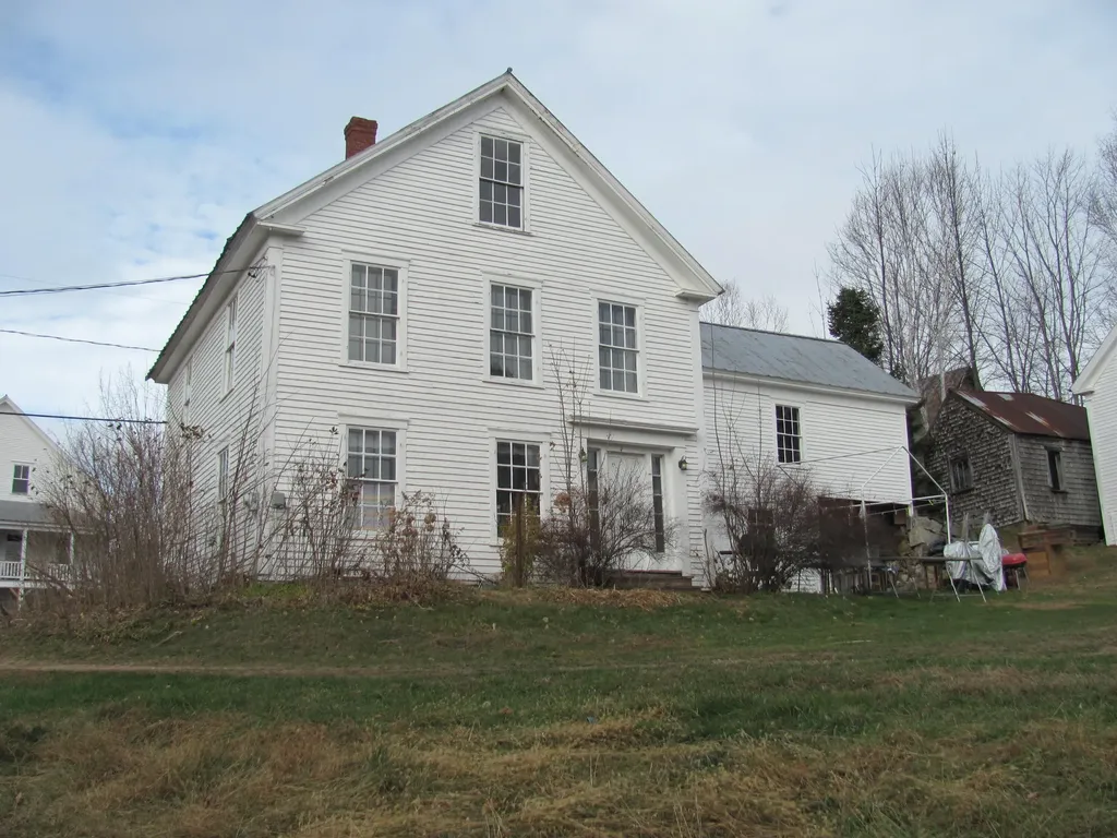 20 Front Street Sumner ME 04292
