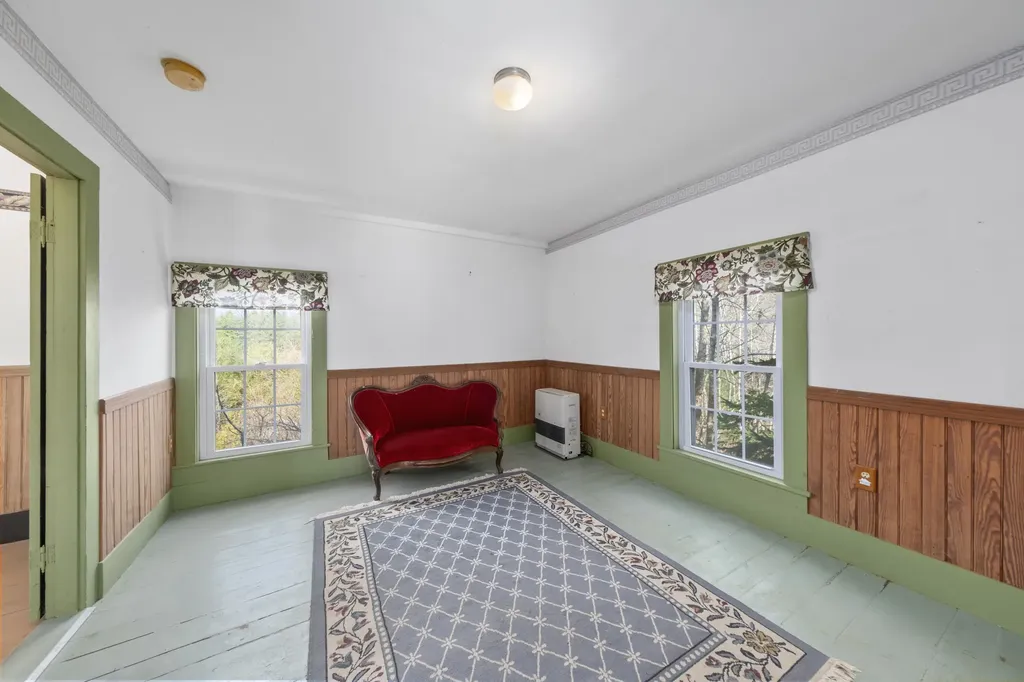 108 Common Road Union ME 04862