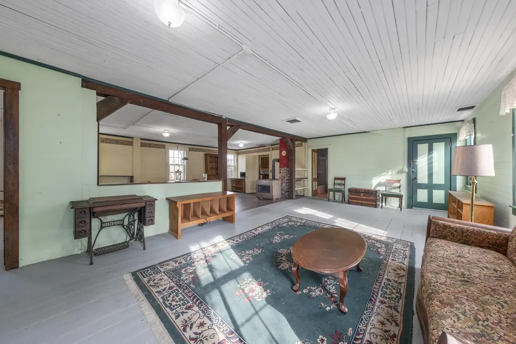 108 Common Road Union ME 04862