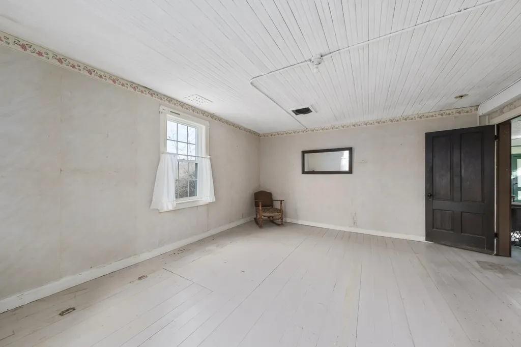 108 Common Road Union ME 04862