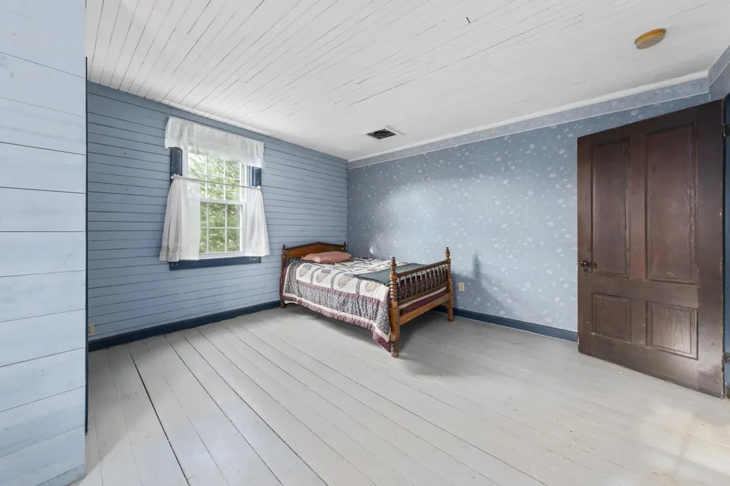 108 Common Road Union ME 04862