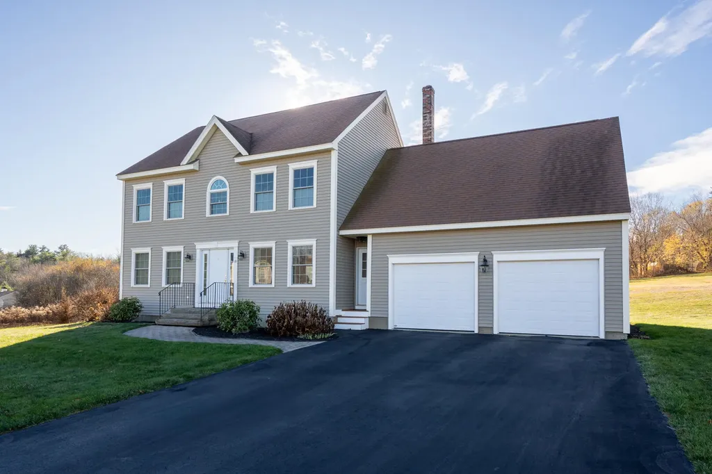 19 Shamrock Drive Gorham ME 04038