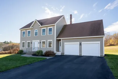 19 Shamrock Drive Gorham ME 04038