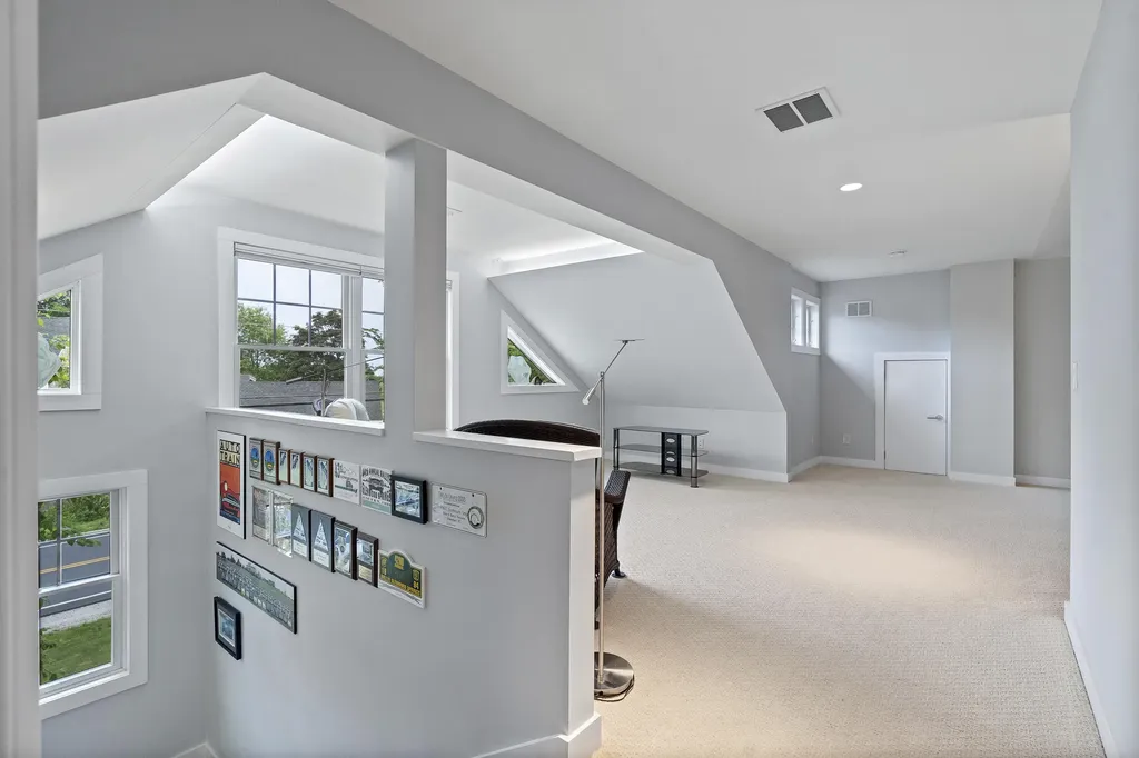 411 Lafayette Street Yarmouth ME 04096