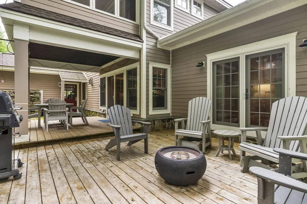 411 Lafayette Street Yarmouth ME 04096