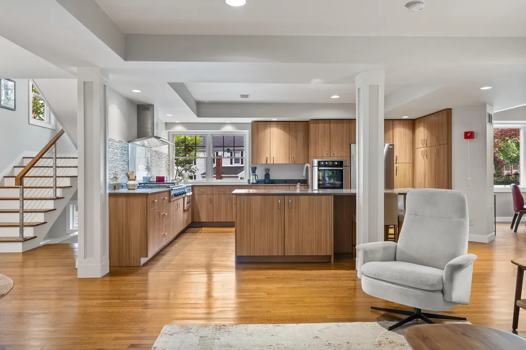 411 Lafayette Street Yarmouth ME 04096