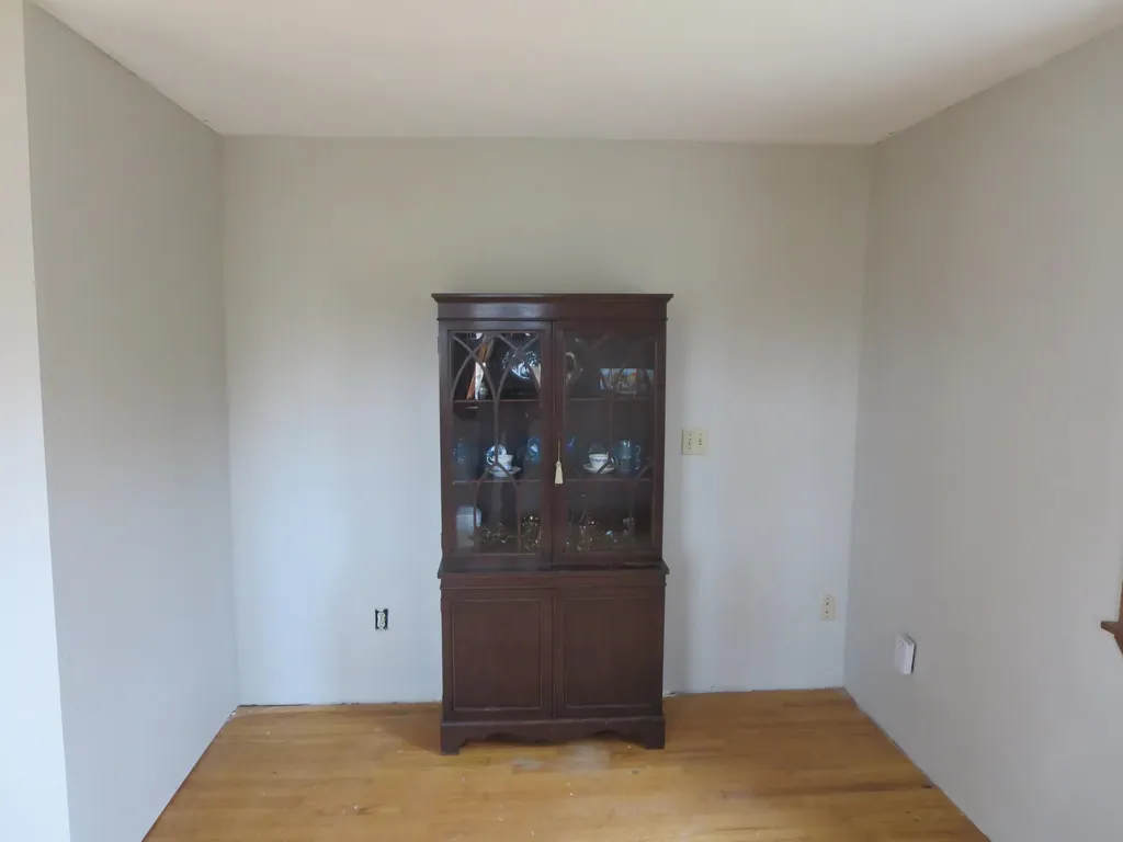 1756 Dexter Road Dover-foxcroft ME 04426