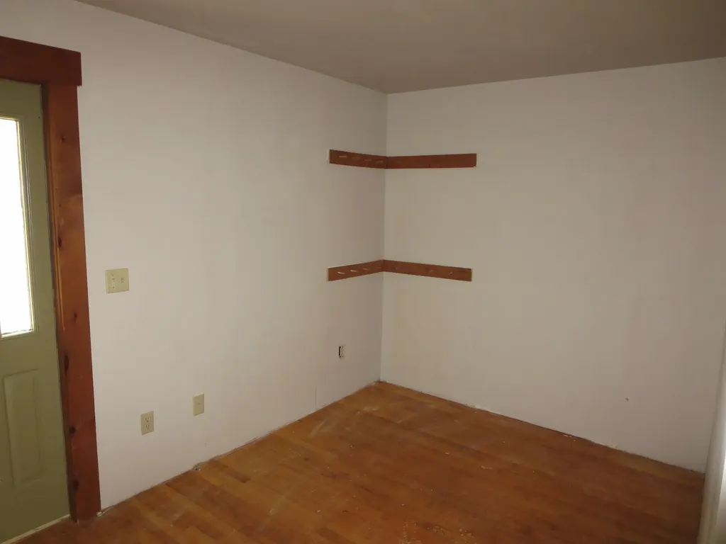 1756 Dexter Road Dover-foxcroft ME 04426
