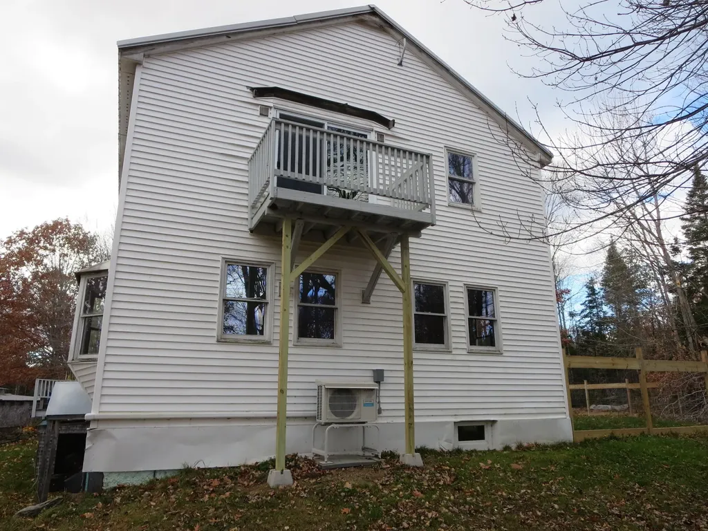 1756 Dexter Road Dover-foxcroft ME 04426