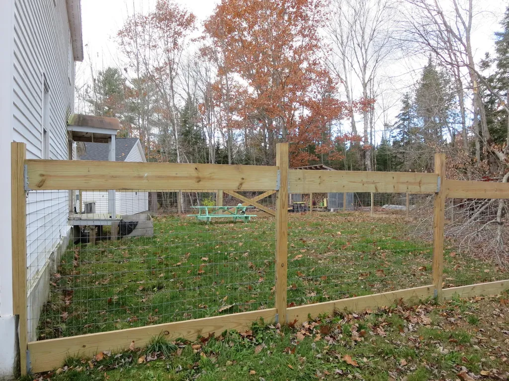 1756 Dexter Road Dover-foxcroft ME 04426