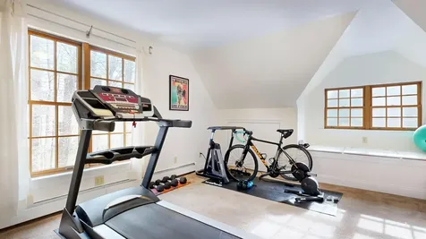7 Plumwood Way Falmouth ME 04105