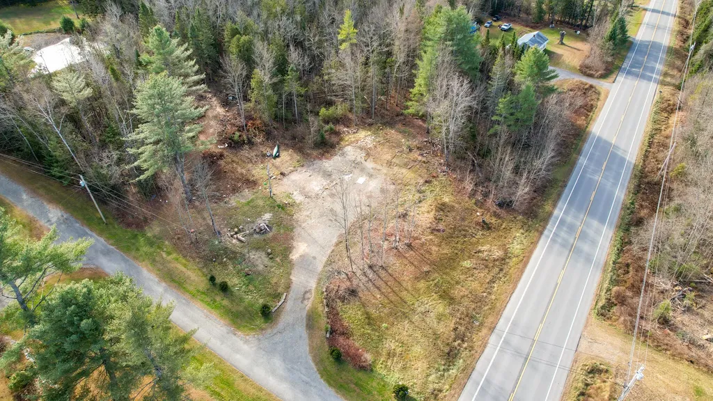 3 Dyer Court Pittsfield ME 04967
