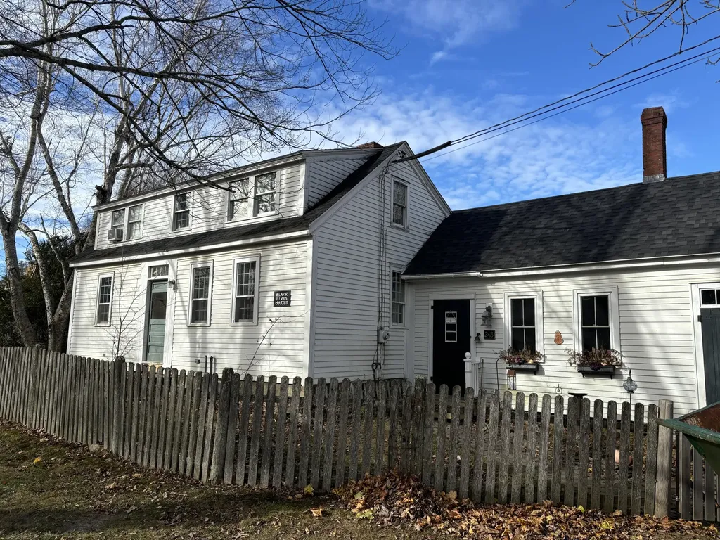 243 Center Street Nobleboro ME 04555