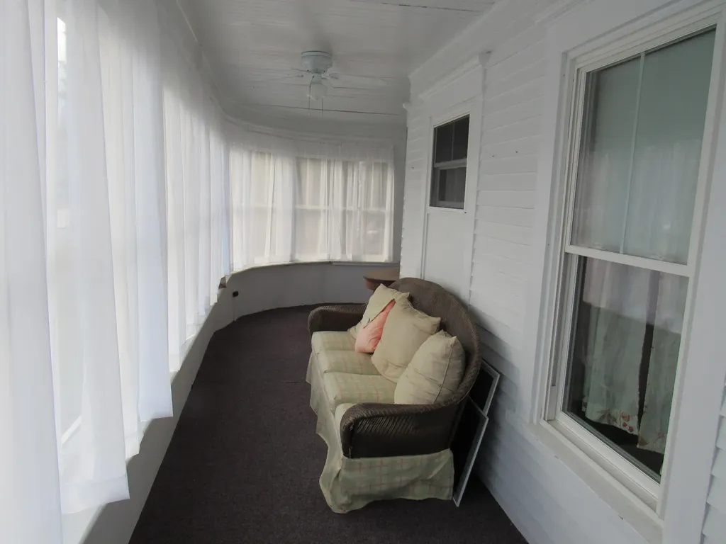 628 Main Street Jackman ME 04945