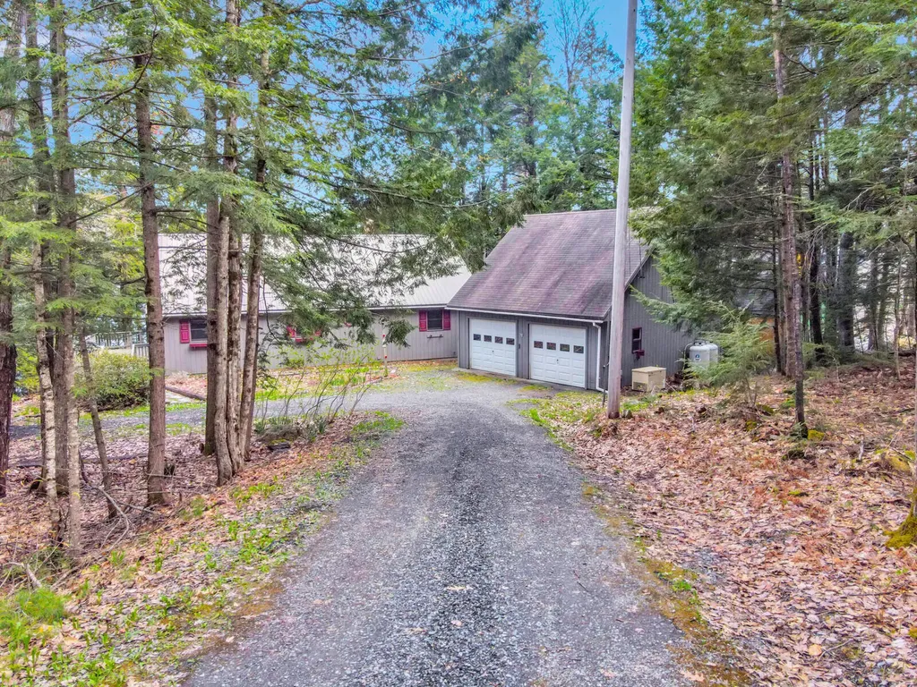 24 Vienna Shores Road Vienna ME 04360