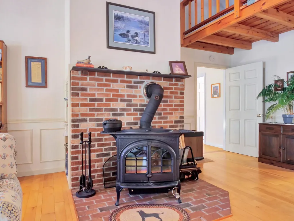 24 Vienna Shores Road Vienna ME 04360