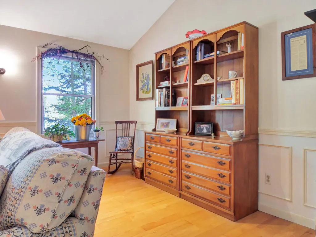 24 Vienna Shores Road Vienna ME 04360