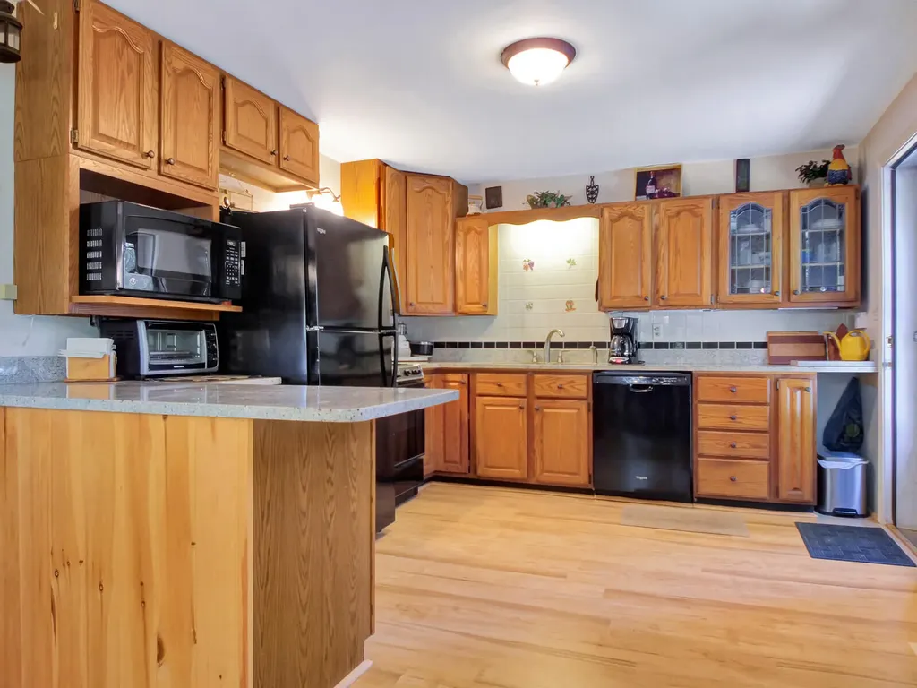24 Vienna Shores Road Vienna ME 04360